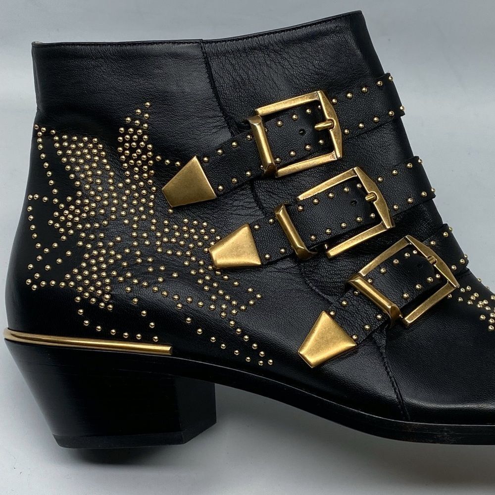 Chloe Susanna Pointed-Toe Studded Booties size 40 - Picture 10 of 15